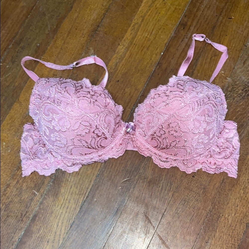 Elegant Pink Lace Bra